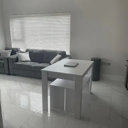 3, Lisvarna House Appartamento