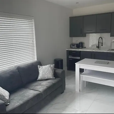 Apartment 3, Lisvarna House Buncrana