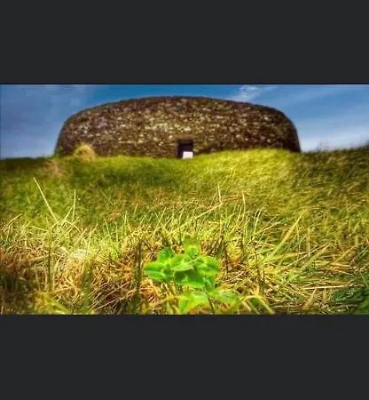 Apartman 3, Lisvarna House